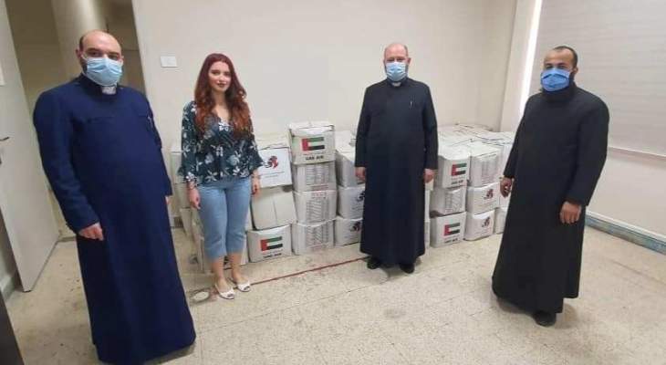مطرانية الأرمن الأرثوذكس استملت 100 حصة غذائية من سفارة الإمارات لتوزيعها على العائلات الفقيرة