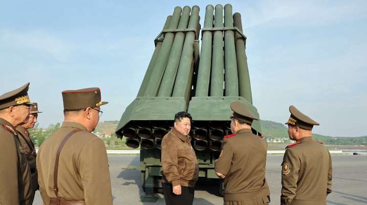 سلطات كوريا الشمالية تعتزم نشر راجمات صواريخ جديدة خلال العام الجاري