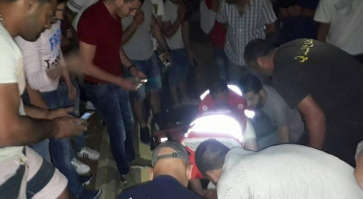 النشرة: وفاة شاب فلسطيني متأثرا بجراحه بعدما صدمته سيارة في صيدا 