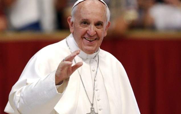 البابا ينادي بدعم السوريين الفارين من الحرب كى يبقوا على قيد الحياة