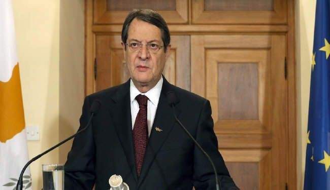 الرئيس القبرصي يؤدي اليمين الدستورية أمام مجلس النواب