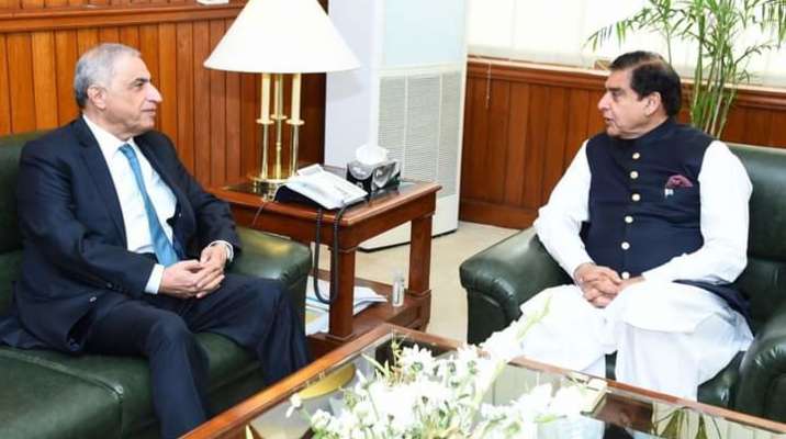 رئيس البرلمان الباكستاني التقى هاشم: نتمنى أن يكون لبنان بأفضل أحواله نظرًا لدوره الرائد بالمنطقة