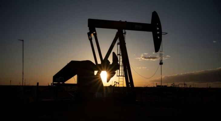 نائب رئيس الوزراء الروسي: الحظر على الصادرات النفطية الروسية سيؤدي لارتفاع برميل النفط الى 300 دولار
