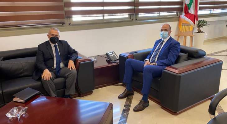 طرابلسي طالب حسن باتخاذ الإجراءات اللازمة بحق المستشفيات التي ترفض تغطية وزارة الصحة