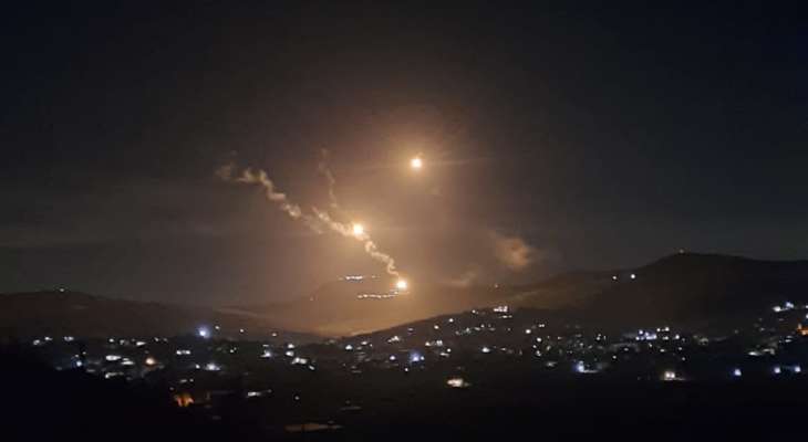 وسائل إعلام إسرائيلية: انقطاع الكهرباء على نحو واسع في الجليل الغربي عقب إطلاق رشقة صاروخية كثيفة من لبنان