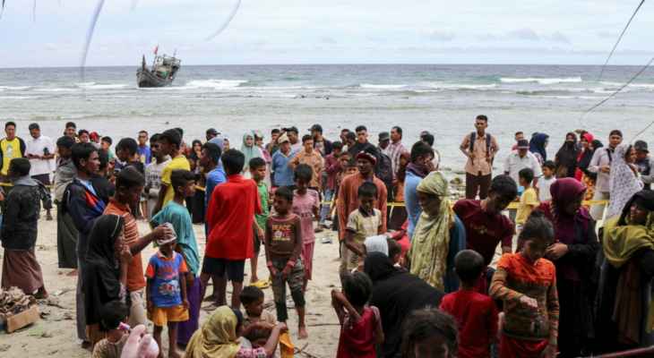 وصول أكثر من 100 لاجئ من الروهينغا بحرًا إلى إندونيسيا