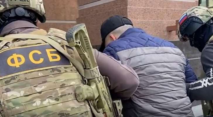 الأمن الروسي في القرم إعتقل مشتبهًا بإنتمائه لتنظيم مسلح غير قانوني