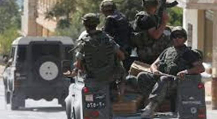 النشرة: تعرض دورية للجيش من فوج المجوقل لاطلاق نار من قبل مجهولين ببلدة القصر الحدودية 
