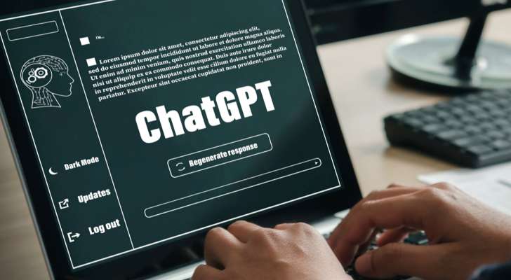 "ChatGPT”... مفيد أم مسيء؟