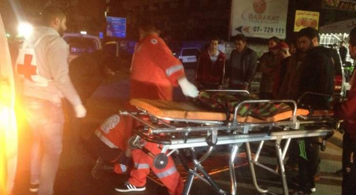 النشرة: اصابة شخص في حادث سير في عكار على طريق عام حلبا
