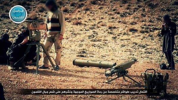 النصرة: إكتمال تدريب رماة الصواريخ الموجهة ونشرهم على قمم جبال القلمون