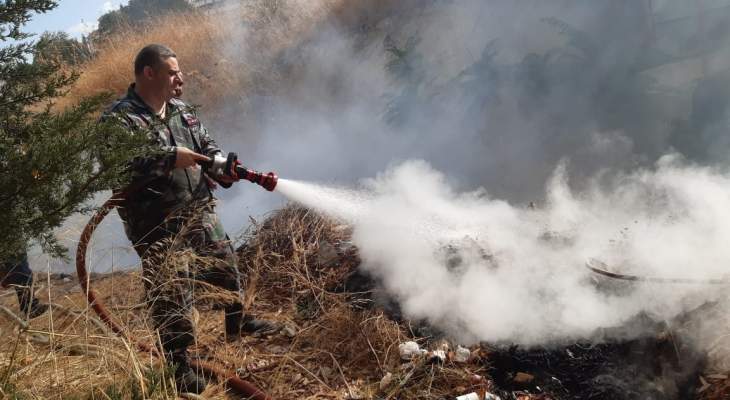 النشرة: فوج إطفاء صيدا أخمد حريقين مختلفين في القشلة والشرحبيل