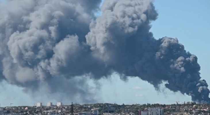 اندلاع حريق في أحد أكبر الأسواق العالمية في باريس