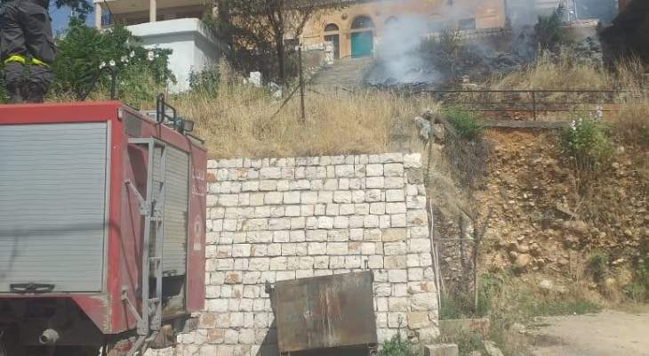 النشرة: الدفاع المدني أخمد عددا من الحرائق في زحلة