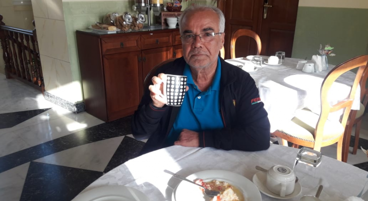 النشرة: محمد صالح يقيم في احد الفنادق اليونانية وينتظر عودته الى بيروت
