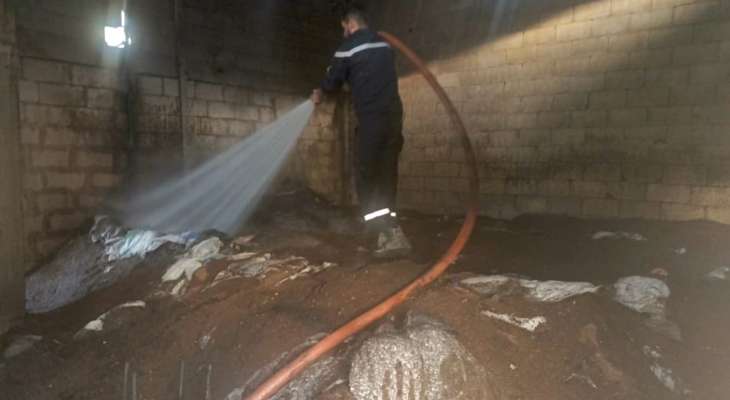 الدفاع المدني: حريق داخل مزرعة للدواجن في راس المتن