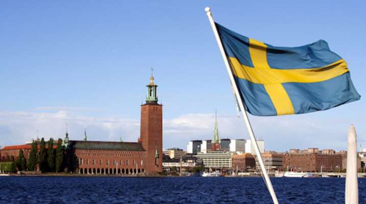 شكاوى "مشايخ" بوجه سفارة لبنان في السويد: كيف يتم تسجيل زواج "المغتربين"؟