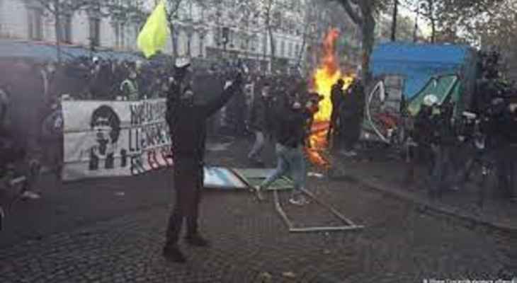 منظمة العفو الدولية حذّرت من الاستخدام المفرط للقوة والتوقيفات التعسّفية في تظاهرات فرنسا
