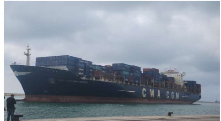 مرفأ طرابلس استقبل أطول سفينة منذ تأسيسه