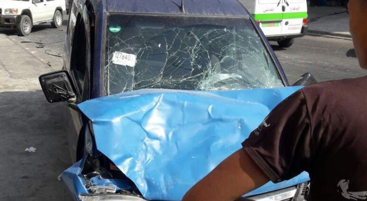 النشرة: جرحى نتيجة حادث سير بين سيارتين في بلدة الدوير في النبطية