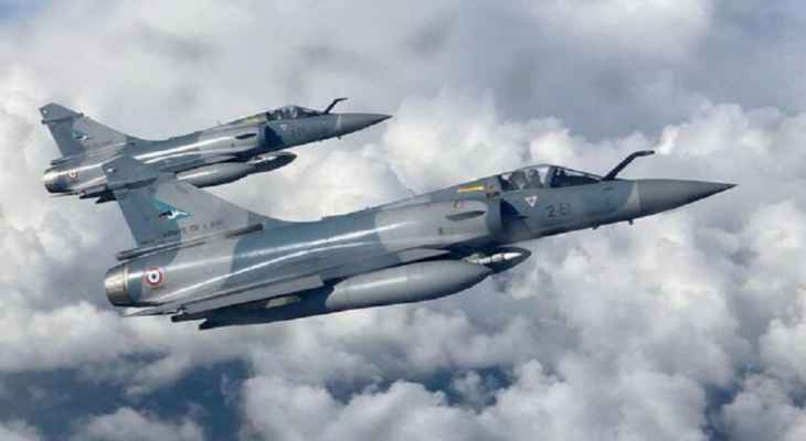 "لوفيغارو": فرنسا تدرّب 30 طيارا أوكرانيّا على استخدام طائرات "ميراج"