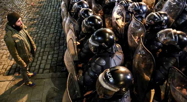 توقيف 66 شخصًا وإصابة نحو خمسين شرطيا في تظاهرات جورجيا