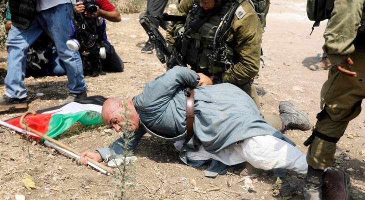 الجيش الإسرائيلي يعتدي على مسن فلسطيني شمالي الضفة