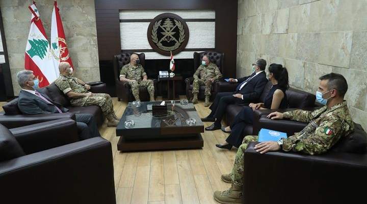 قائد الجيش تداول مع قائد اليونيفيل بالأوضاع العامة في لبنان والمنطقة
