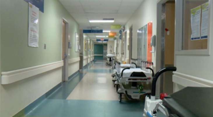 موظفو المستشفيات الحكومية دعوا إلى دفع رواتبهم في موعدها: عدم التجاوب سيقابله تصعيد