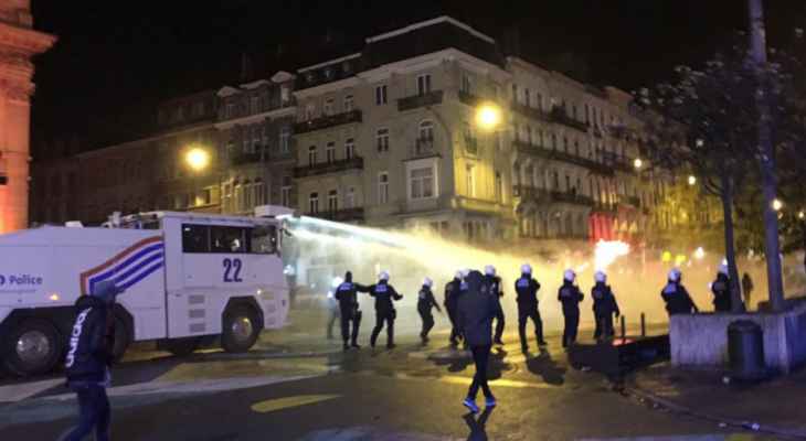 أعمال عنف اندلعت في العاصمة البلجيكية بروكسل بين الجالية المغربية والشرطة بعد فوزالمنتخب المغربي على منتخب بلجيكا