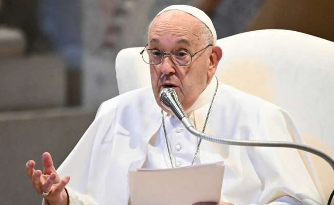 البابا فرنسيس ترأس منتدى حول السلام في فيرونا الإيطالية