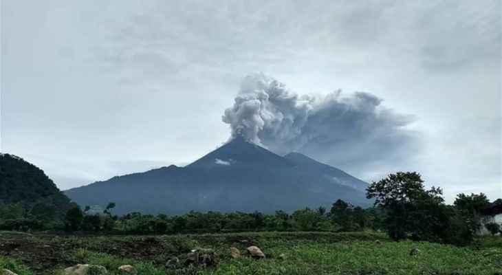 معهد علم البراكين في غواتيمالا: بركان فويغو زاد في نشاطه وبات يهدد المناطق السكنية