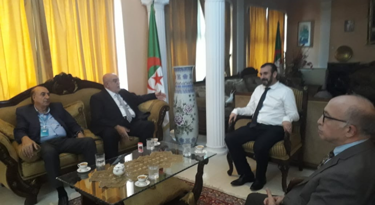 حمدان يزور سفارة الجزائر: انتصار ثورة المليون شهيد منارة لكل الأحرار