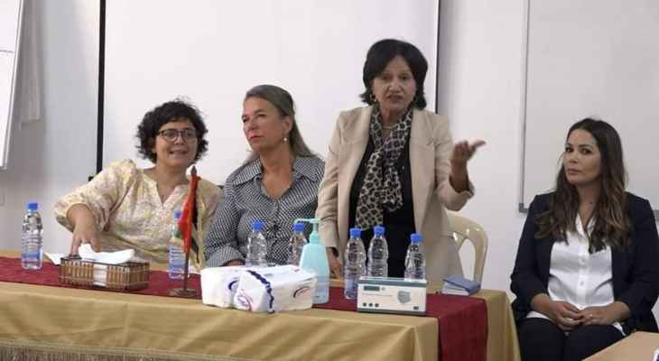السفيرة السويسرية زارت مخيم عين الحلوة: مستمرون بتقديم الدعم للأونروا