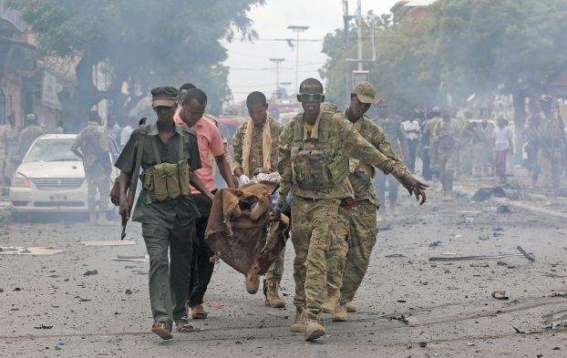 وزارة الدفاع بجنوب افريقيا: مقتل مواطن وفقدان 50 آخرين بهجوم لداعش في موزمبيق 