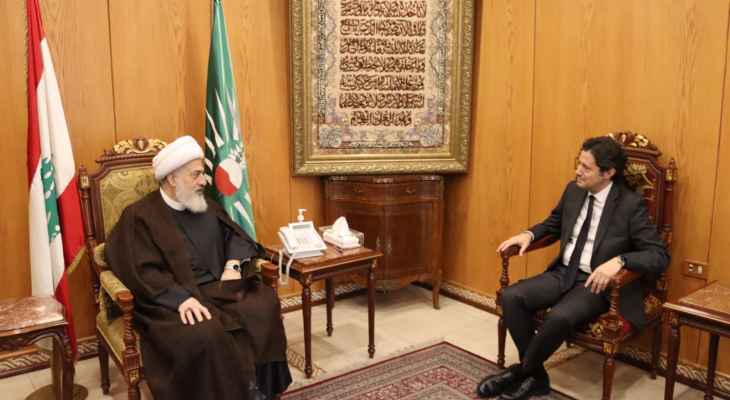 الخطيب التقى مكاري ووفد حماس للبحث في تطورات الاحداث الأخيرة في لبنان والمنطقة