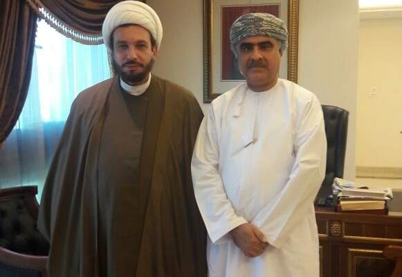 الشيخ علي بحسون التقى سفير سلطنة عمان وبحث معه التطورات