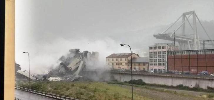 انقاذ رجل عالق تحت أنقاض الجسر الذي انهار في ايطاليا