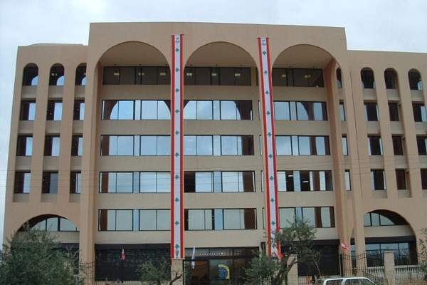 جامعة الجنان: وقف الدروس في فرع صيدا غدا بسبب الأوضاع الأمنية 