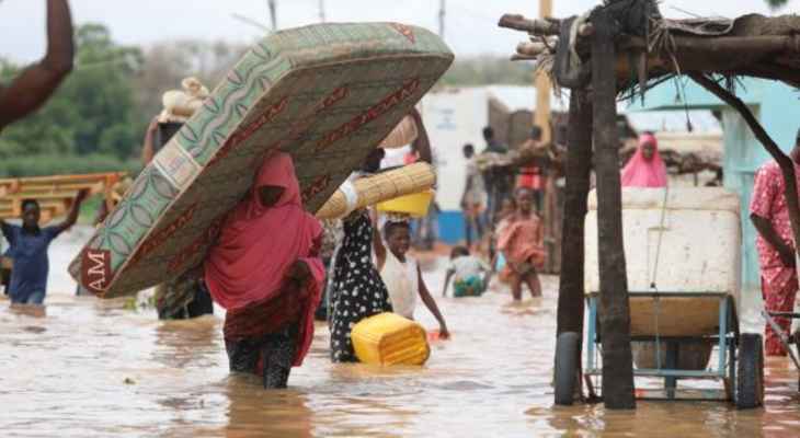 موسم الأمطار يتسبب في مقتل نحو 200 شخص وتشريد أكثر من 300 ألف في النيجر