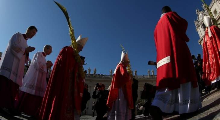 احتفال البابا فرنسيس الاول بأحد الشعانين في ساحة القدّيس بطرس 