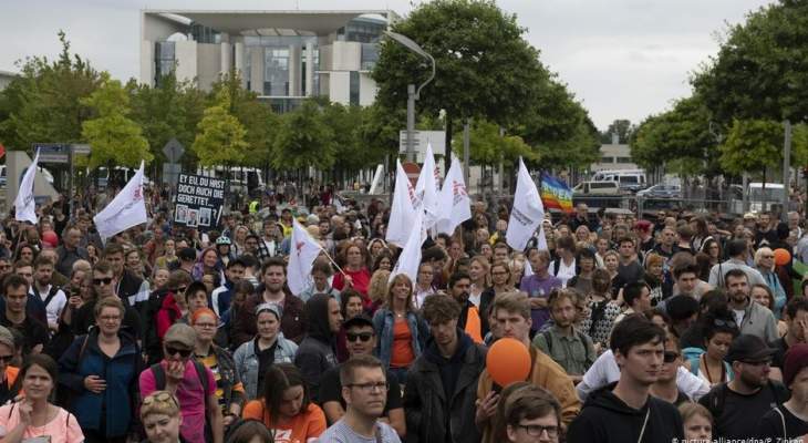 ثلاثون ألف شخص تظاهروا في ألمانيا تأييدا لمنظمات إنقاذ المهاجرين 