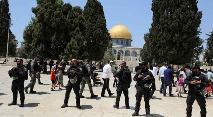 دائرة الأوقاف الإسلامية في القدس: مئات المستوطنين اقتحموا الأقصى بالتزامن مع الأعياد اليهودية