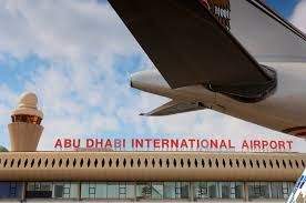 تعليق الرحلات في مطار أبو ظبي بسبب سوء الأحوال الجوية