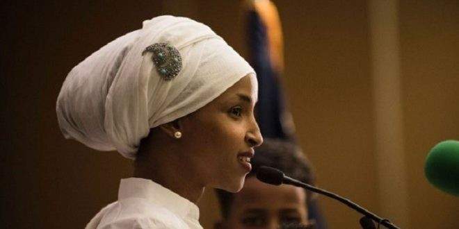أول مسلمة محجبة تدخل مجلس النواب الأميركي