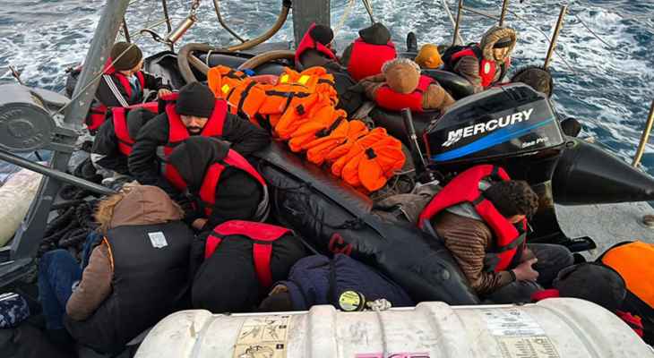 الجيش: إنقاذ 54 سوريًا أثناء غرق مركب تهريب غير شرعي مقابل شاطئ العريضة