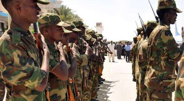 مقتل 10 جنود في هجوم على قاعدة للإتحاد الإفريقي في الصومال