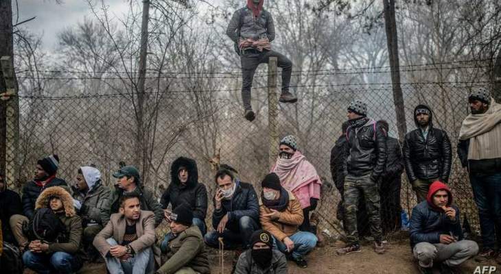 سلطات اليونان منعت دخول 963 مهاجرا على الحدود مع تركيا واعتقلت 52 منهم