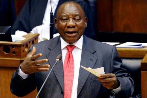 رئيس جنوب إفريقيا يعلن حالة كارثة وطنية بسبب تفشي كورونا