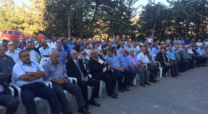 المئات من متقاعدي القوى المسلحة لبوا دعوة للقاء حاشد في راشيا